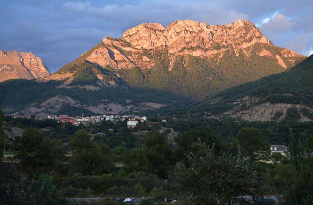 Huertas De Muro Turismo Rural เอสกาโลนา ภายนอก รูปภาพ